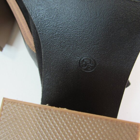 Kathemoi Women's Ankle Chunky Stacked Heel Slip On Pointed Toe Boots Size 5.5 - Picture 10 of 13